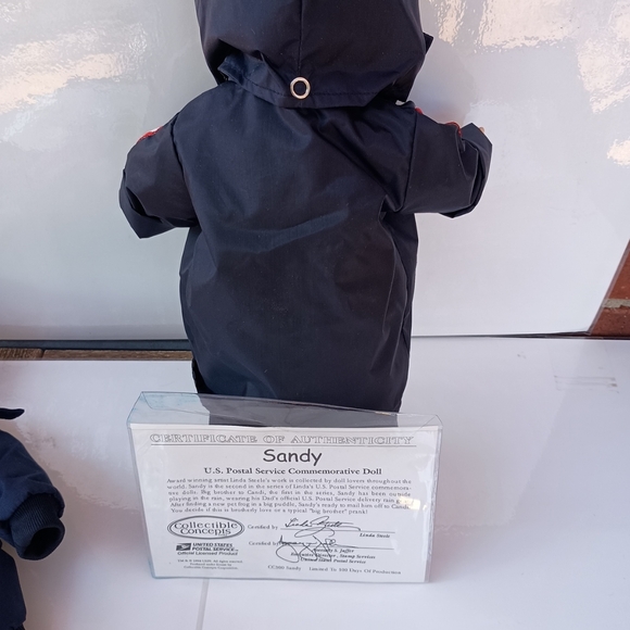 Doll Postal Carrier Sandy US Postal Commemorative Collectible Concepts - Picture 6 of 10